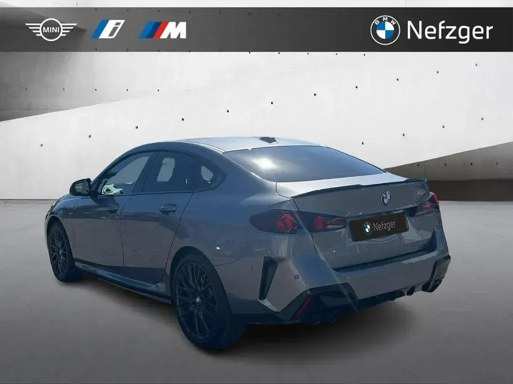 Gebraucht BMW M235 M Sport 300 PS (220 kW) 2025 Grau Coupé