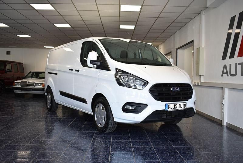 Gebraucht Ford Transit Custom Trend 170 PS (125 kW) 2021 Weiß Van / Kleinbus