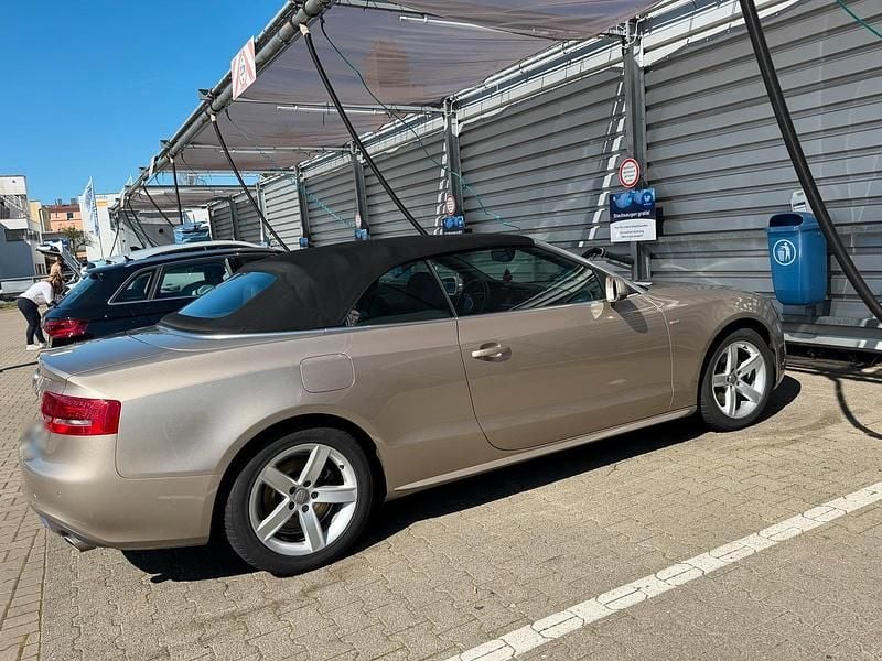 Gebraucht Audi A5 Cabriolet S-Line 239 PS (175 kW) 2011 Gold Cabrio