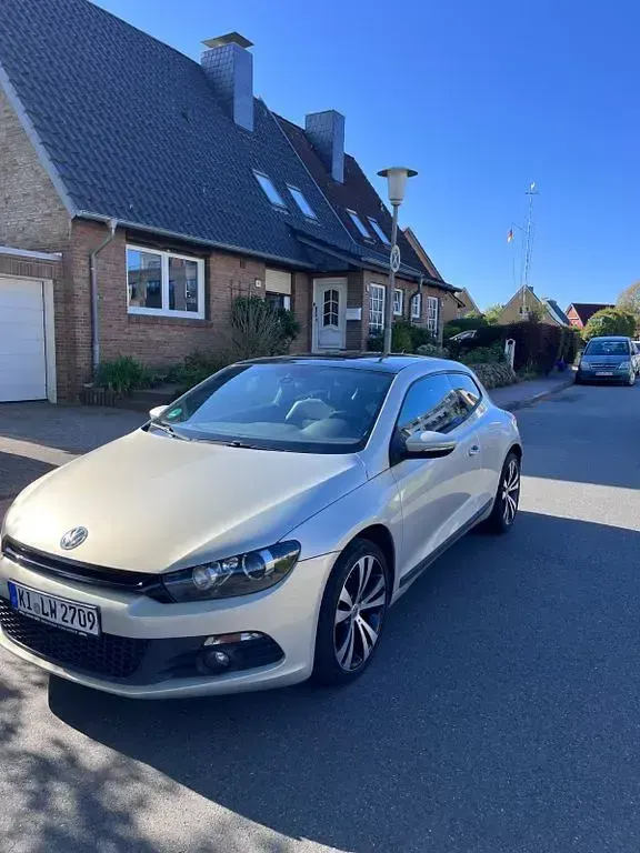Gebraucht VW Scirocco 160 PS (117 kW) 2011 Grau Coupé