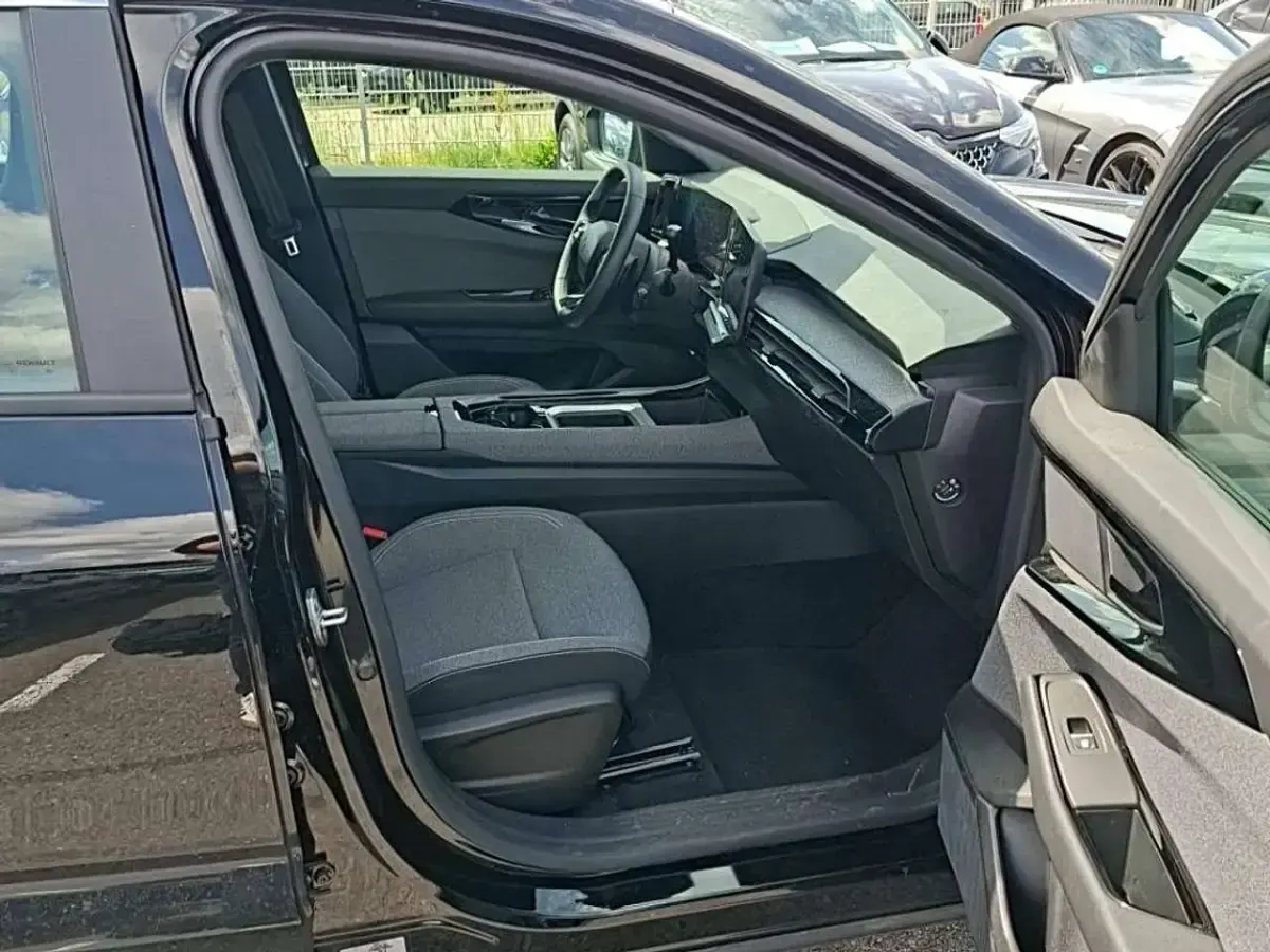 Gebraucht Renault Austral Evolution 158 PS (116 kW) 2024 Sternenschwarz SUV
