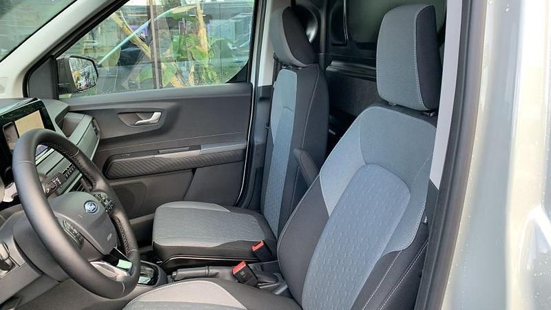 Neu Ford Transit Limited 125 PS (91 kW) 2026 Grau Van / Kleinbus