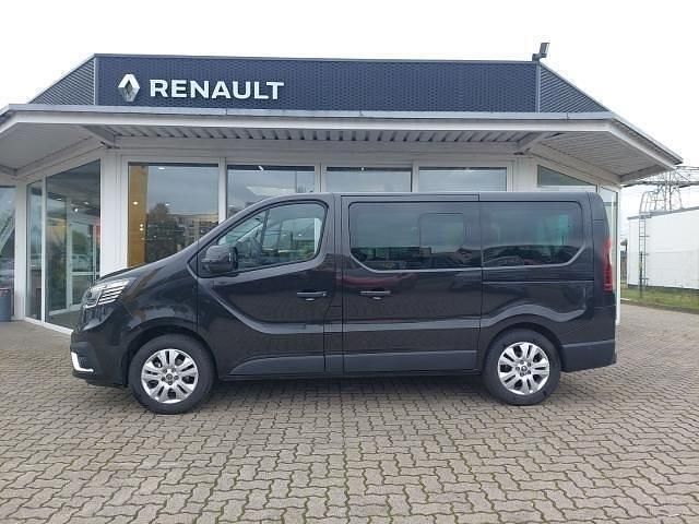 Gebraucht Renault Trafic Life 150 PS (110 kW) 2022 Schwarz Van / Kleinbus