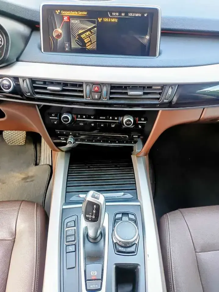 Gebraucht BMW X5 218 PS (160 kW) 2015 Schwarz SUV