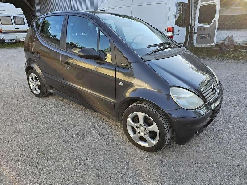 Gebraucht Mercedes A140 Classic 82 PS (60 kW) 2002 Schwarz Limousine
