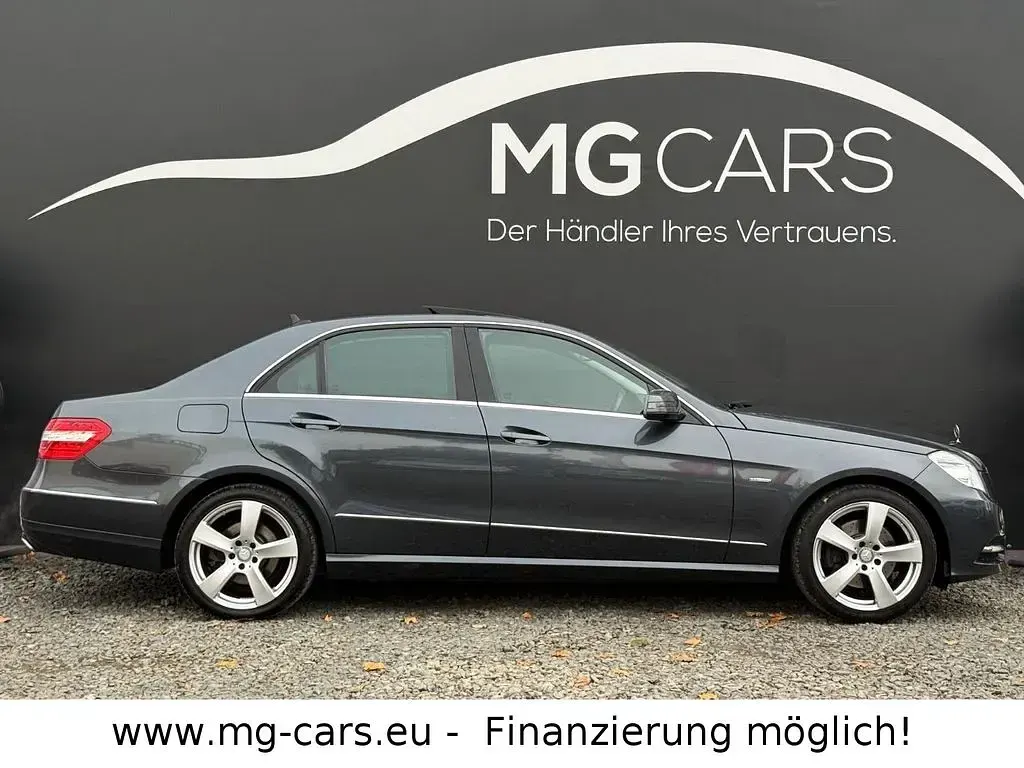 Gebraucht Mercedes E350 292 PS (214 kW) 2011 Tenoritgrau Limousine