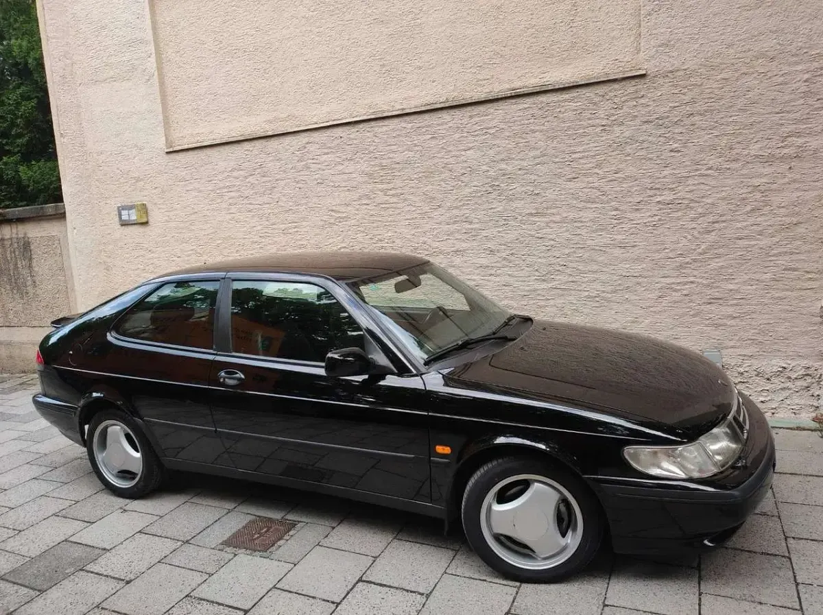 Gebraucht Saab 900 185 PS (136 kW) 1997 Schwarz Coupé