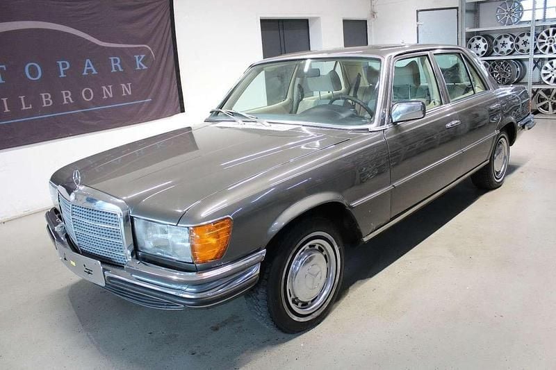 Grau Gebraucht 1977 Mercedes 350 SE Limousine | 8.999 € - Bild 1/4