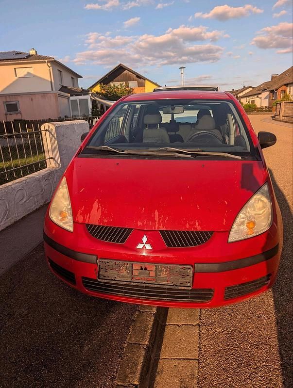 Rot Gebraucht 2007 Mitsubishi Colt Kombi | 900 € (Guter Preis) - Bild 1/4