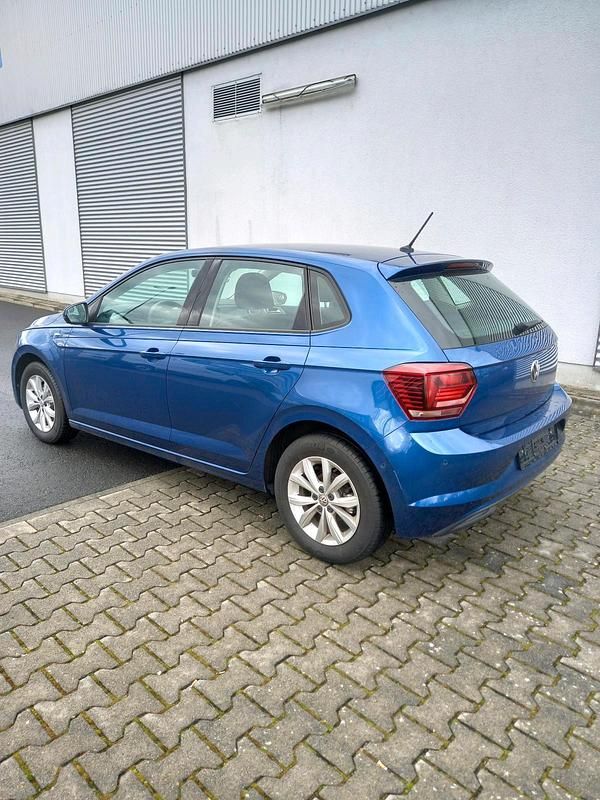 Gebraucht VW Polo Highline 116 PS (85 kW) 2018 Blau Kleinwagen