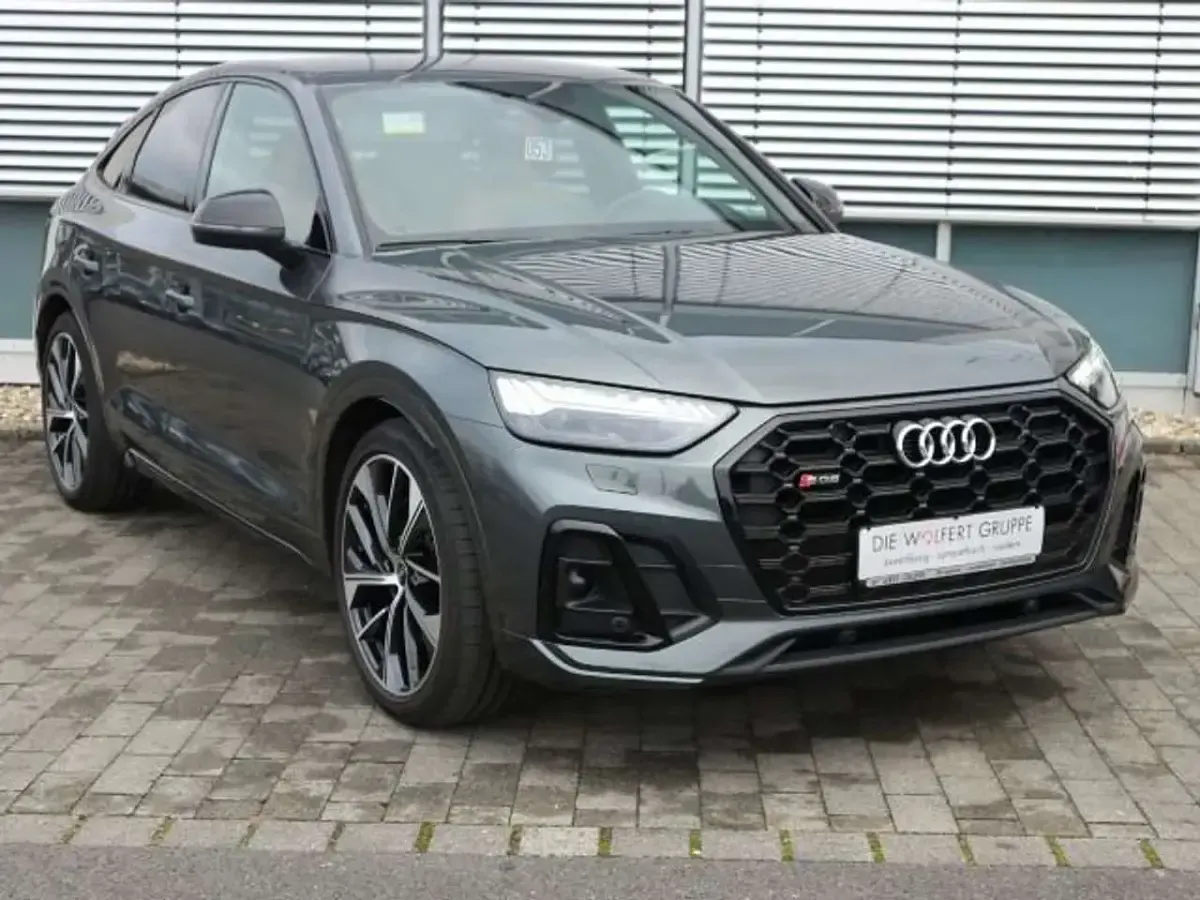 Gebraucht Audi SQ5 341 PS (250 kW) 2023 Daytonagrau perleffekt SUV