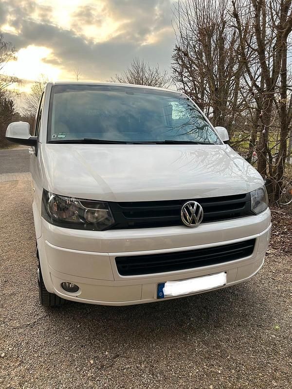 Gebraucht VW T5 102 PS (75 kW) 2014 Weiß Van