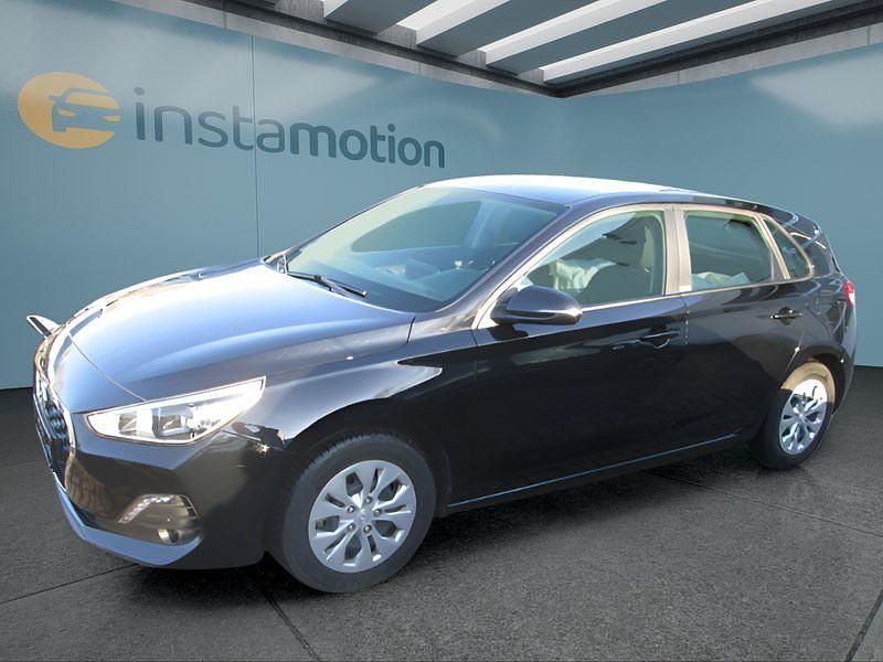 Schwarz Gebraucht 2020 Hyundai i30 Limousine | 13.899 € (Fairer Preis) - Bild 1/4