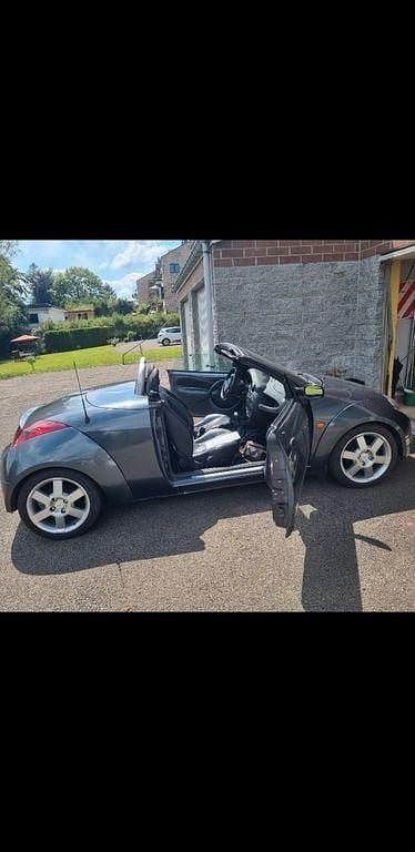 Grau Gebraucht 2005 Ford Ka Viva X Kleinwagen | 1.490 € (Fairer Preis) - Bild 1/4