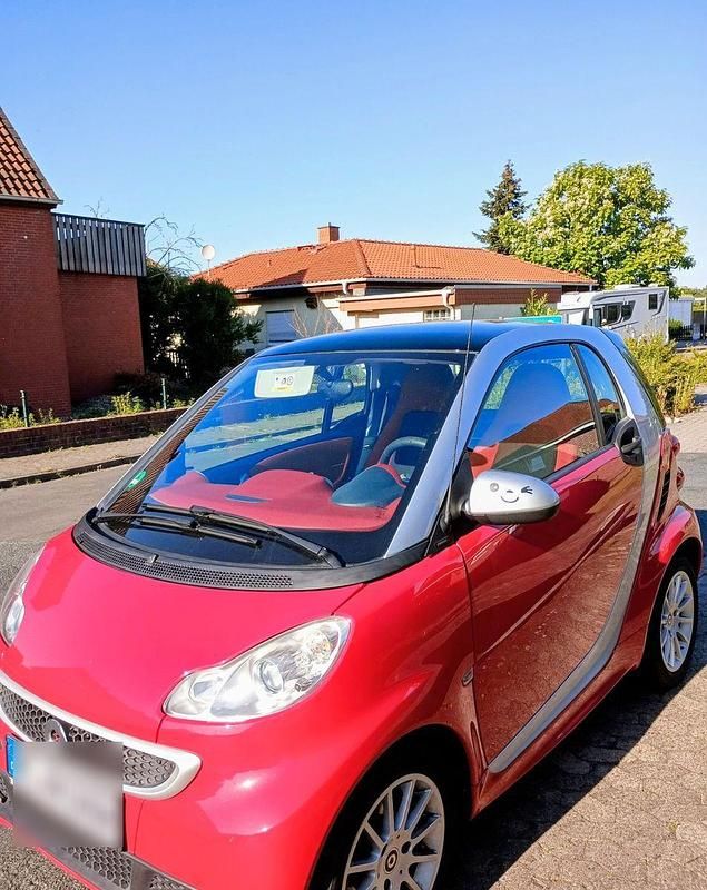 Silber Gebraucht 2014 Smart ForTwo Coupé Passion Coupé | 6.500 € (Fairer Preis) - Bild 1/4