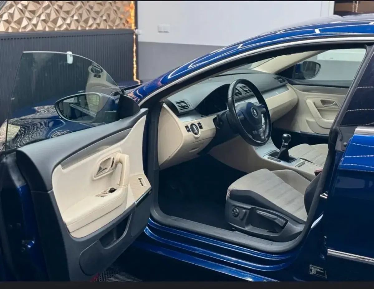 Gebraucht VW CC 200 PS (147 kW) 2009 Blau Limousine