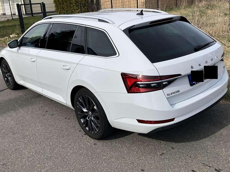 Gebraucht Skoda Superb Style 218 PS (160 kW) 2020 Weiß Kombi