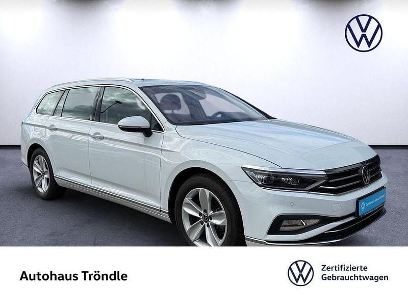 Gebraucht VW Passat Elegance 150 PS (110 kW) 2024 Weiß Kombi
