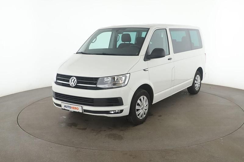 Weiß Gebraucht 2019 VW T6.1 Trendline Van | 34.470 € - Bild 1/3