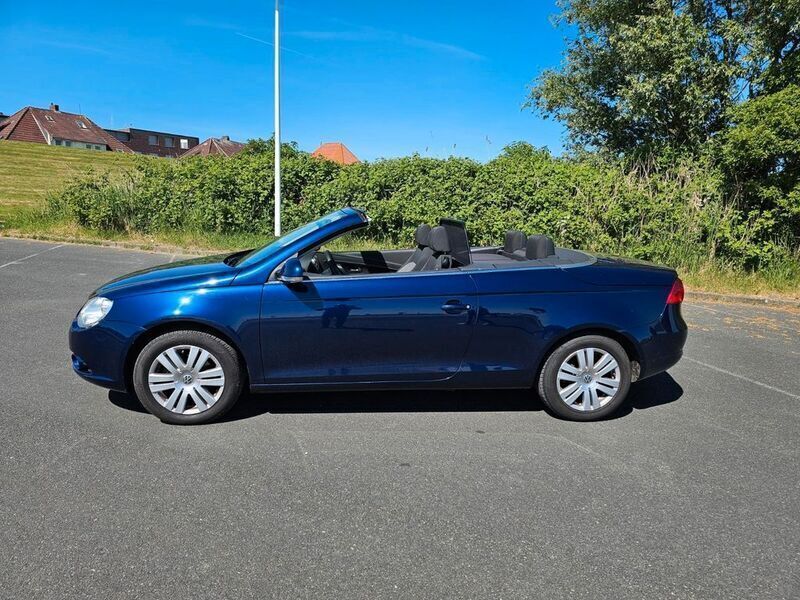 Gebraucht VW Eos 116 PS (85 kW) 2007 Blau Cabrio