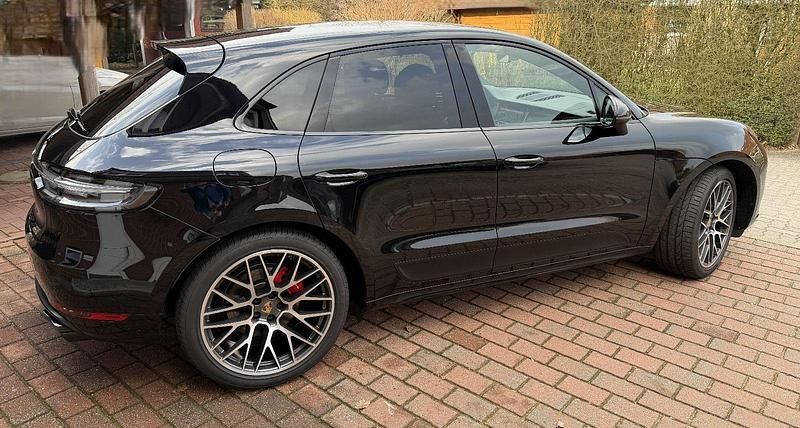 Second-hand Porsche Macan 381 CP (280 kW) 2020 Negru SUV