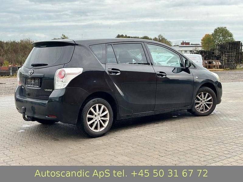 Gebraucht Toyota Verso Edition 132 PS (97 kW) 2011 Schwarz Van / Kleinbus