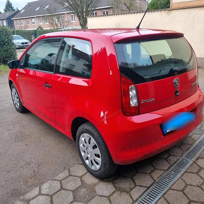 Gebraucht Skoda Citigo 65 PS (47 kW) 2015 Rot Kleinwagen