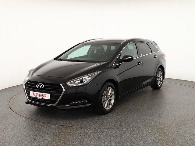 Andere Gebraucht 2017 Hyundai i40 Kombi | 14.990 € (Teuer) - Bild 1/4