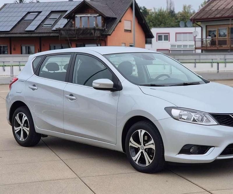 Silber Gebraucht 2016 Nissan Pulsar Limousine | 6.900 € (Guter Preis) - Bild 1/4