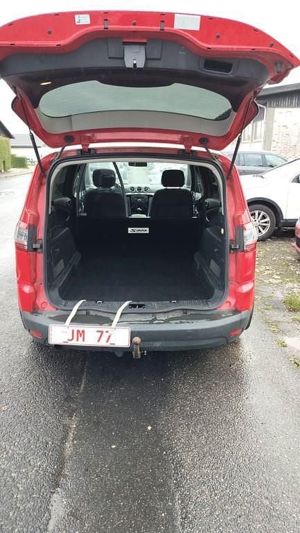 Gebraucht Ford S-MAX Titanium 160 PS (117 kW) 2013 Rot Van / Kleinbus