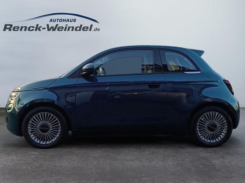 Neu Fiat 500 65 PS (47 kW) 2026 Grün Limousine