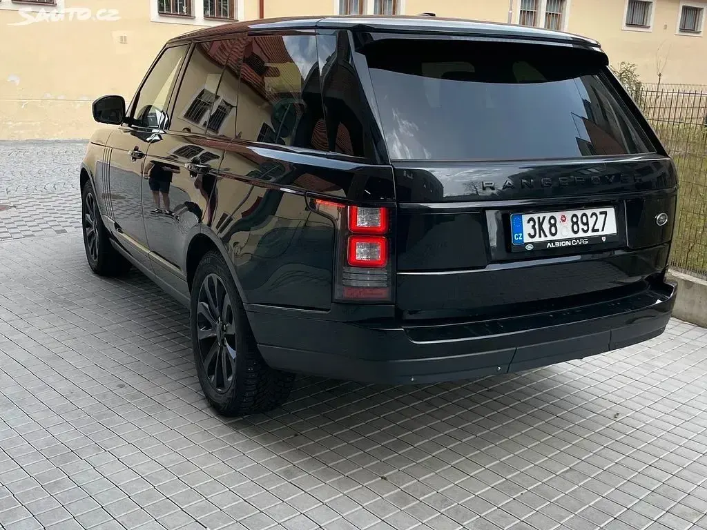 Gebraucht Land Rover Range Rover Vogue 340 PS (250 kW) 2016 Schwarz SUV