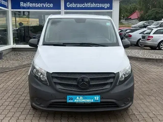 Gebraucht Mercedes Vito 136 PS (100 kW) 2021 Weiß Van