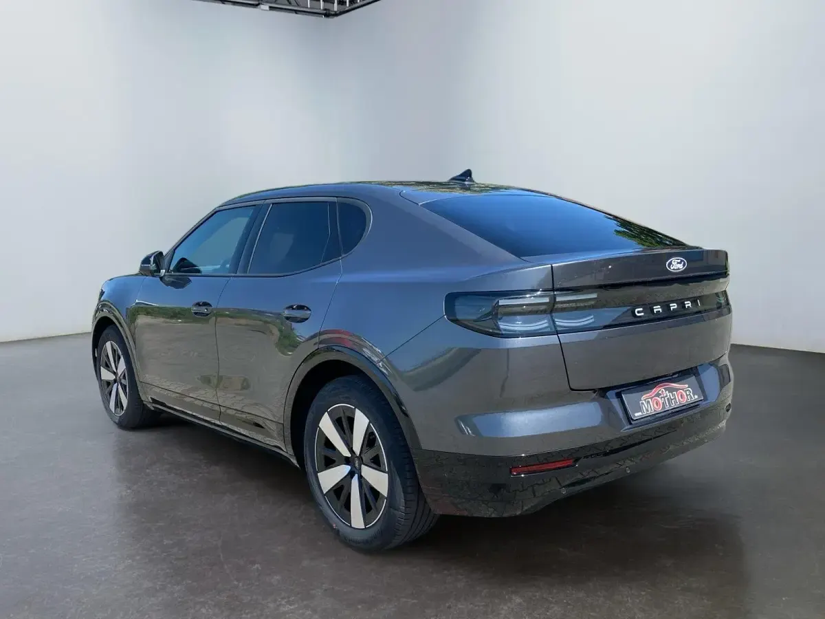 Neu Ford Capri Select 210 kW (286 PS) 2026 Schwarz SUV