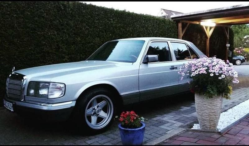 Gebraucht Mercedes S280 185 PS (136 kW) 1983 Grau Limousine