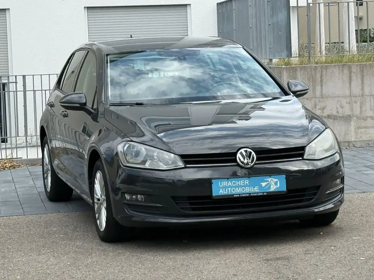 Gebraucht VW Golf VII Cup 105 PS (77 kW) 2014 Grau Kleinwagen