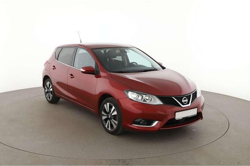 Rot Gebraucht 2018 Nissan Pulsar N-Connecta Limousine | 12.700 € (Fairer Preis) - Bild 1/4