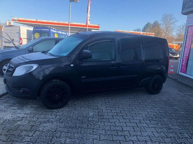 Gebraucht Mercedes Citan 111 110 PS (80 kW) 2016 Schwarz Abholung