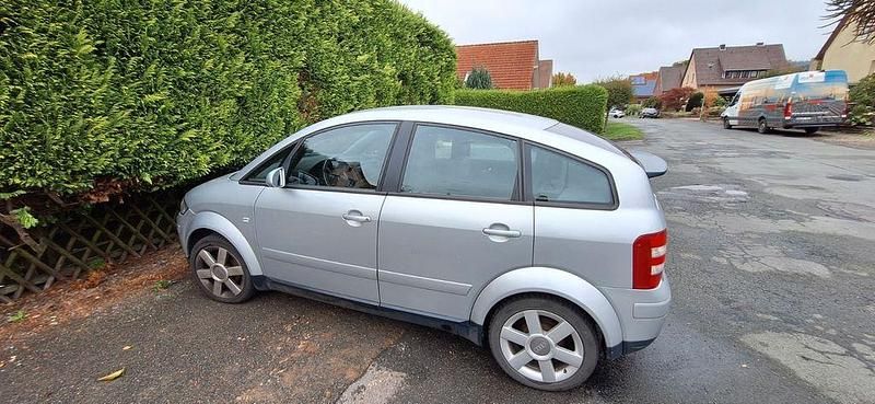 Silber Gebraucht 2001 Audi A2 Kleinwagen | 1.500 € (Superpreis) - Bild 1/4