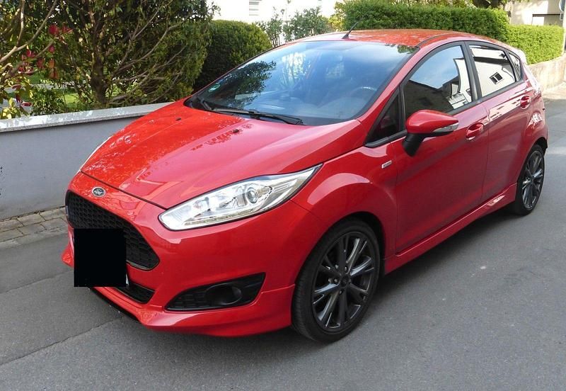 Gebraucht Ford Fiesta ST-Line 101 PS (74 kW) 2017 Rot Kleinwagen