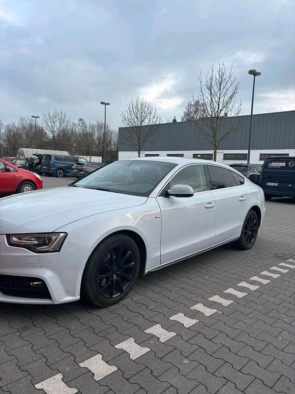 Gebraucht Audi A5 150 PS (110 kW) 2016 Weiß Coupé