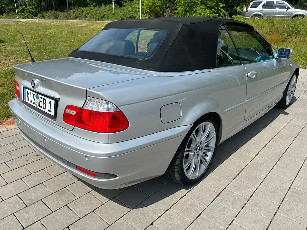 Używany BMW 320 Cabriolet 170 KM (125 kW) 2005 Srebrny Kabriolet