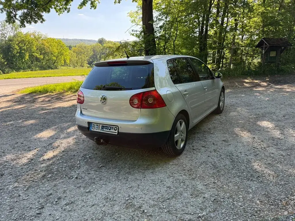 Gebraucht VW Golf VI United 80 PS (58 kW) 2008 Silber Kleinwagen
