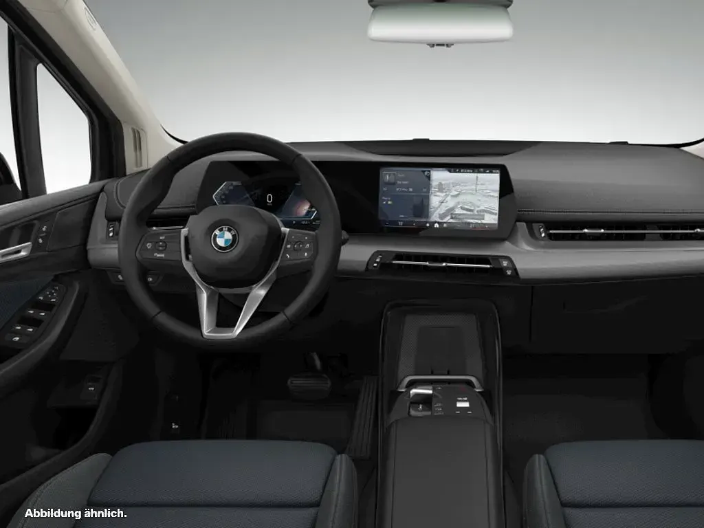 Gebraucht BMW 220 Active Tourer 156 PS (114 kW) 2025 Schwarz Van / Kleinbus