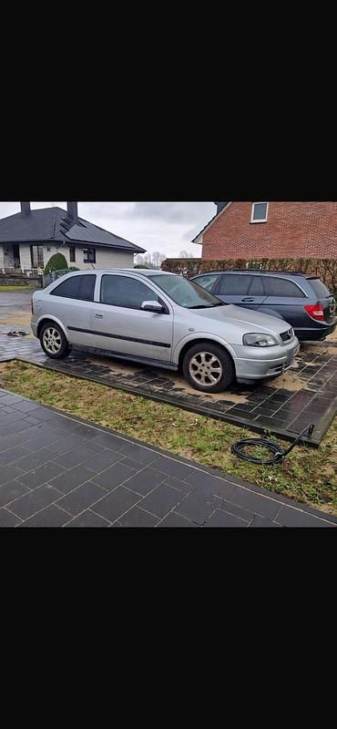 Gebraucht Opel Astra 105 PS (77 kW) 2005 Kleinwagen