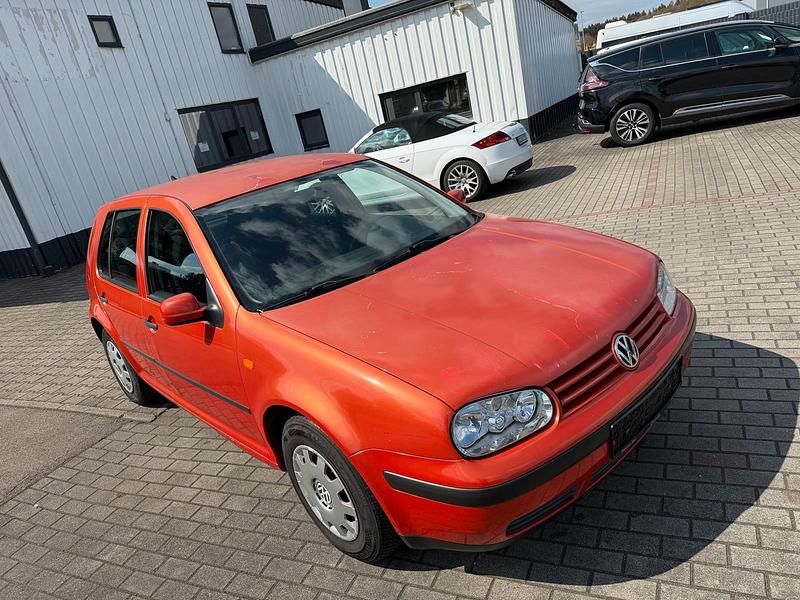 Gebraucht VW Golf III 75 PS (55 kW) 1999 Andere farben Limousine