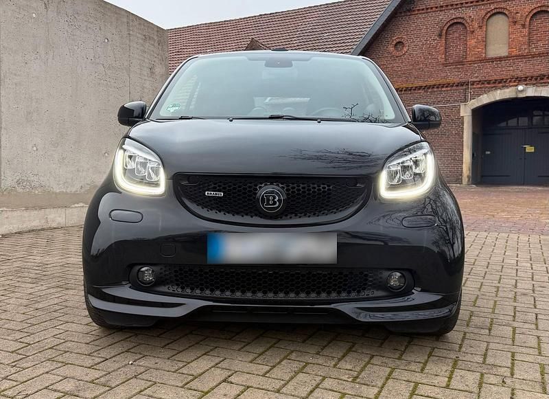 Gebraucht Smart ForTwo Cabrio Brabus 90 PS (66 kW) 2017 Schwarz Cabrio