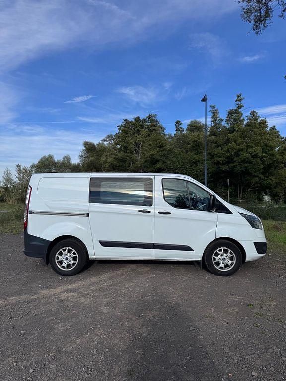 Gebraucht Ford Transit Custom 125 PS (91 kW) 2016 Weiß Van / Kleinbus