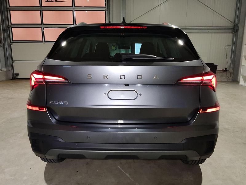 Neu Skoda Kamiq Premium Edition 150 PS (110 kW) 2025 Graphitgrau metallic SUV