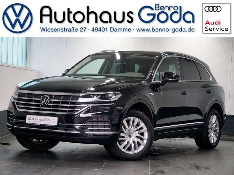 Gebraucht VW Touareg Elegance 231 PS (169 kW) 2022 Grenadillschwarz (metallic) SUV